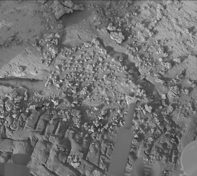 Sol 3735: Mast Camera (Mastcam)