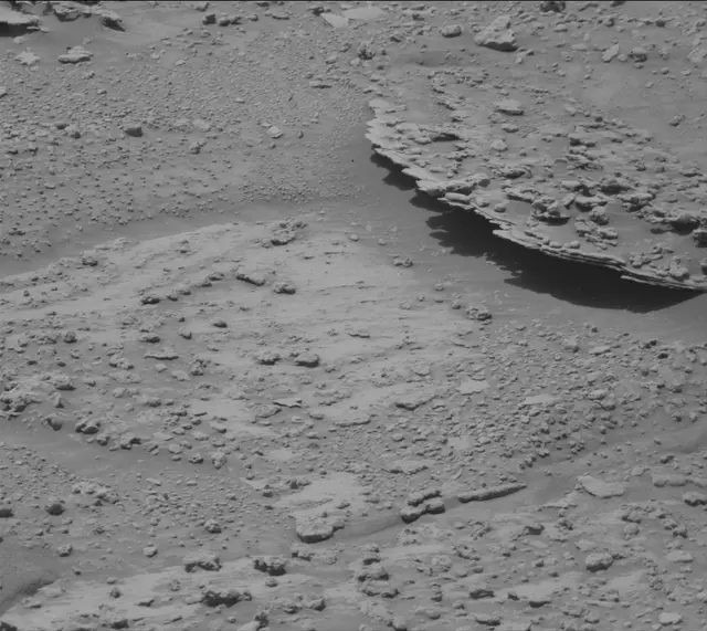 Sol 3735: Mast Camera (Mastcam)