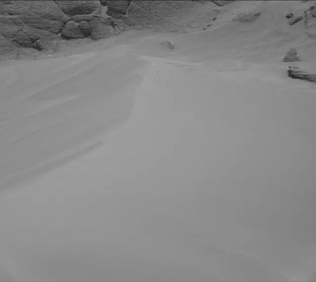 Sol 3735: Mast Camera (Mastcam)