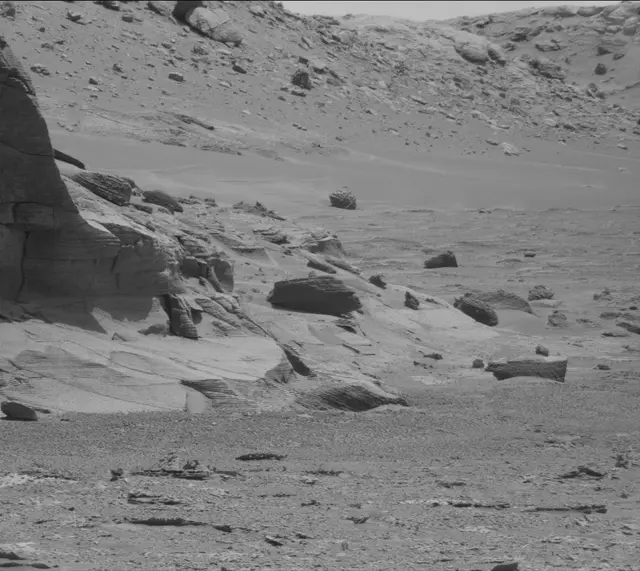 Sol 3735: Mast Camera (Mastcam)