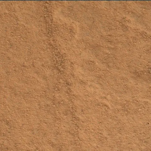 Sol 3735: Mars Hand Lens Imager (MAHLI)