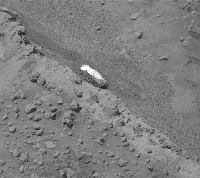 Sol 3737: Mast Camera (Mastcam)