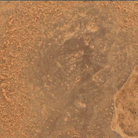 Sol 3737: Mars Hand Lens Imager (MAHLI)