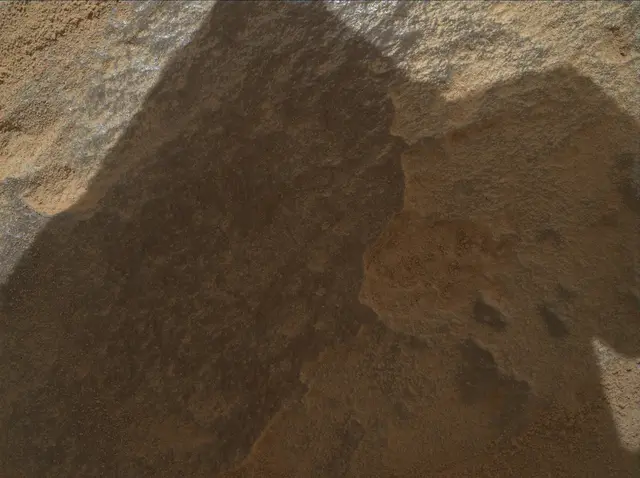 Sol 3737: Mars Hand Lens Imager (MAHLI)