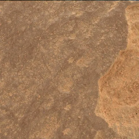 Sol 3737: Mars Hand Lens Imager (MAHLI)