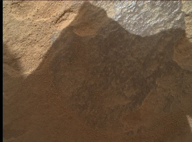 Sol 3737: Mars Hand Lens Imager (MAHLI)
