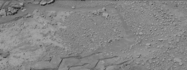 Sol 3738: Mast Camera (Mastcam)