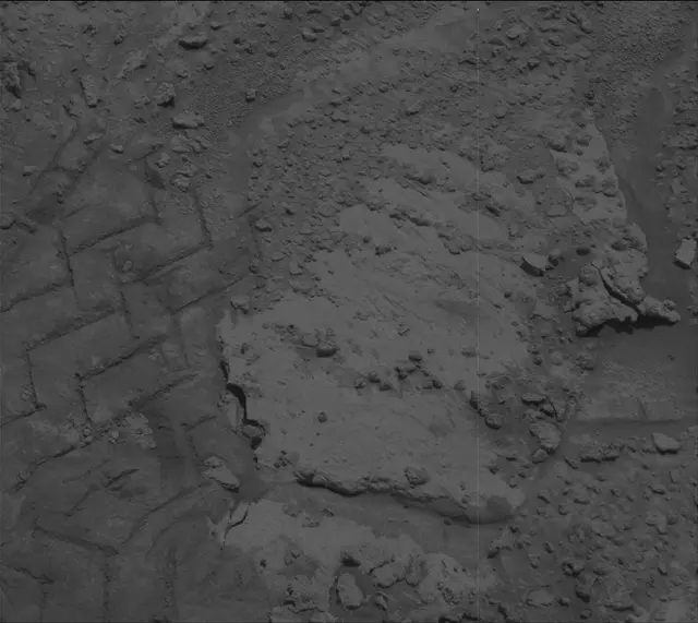 Sol 3738: Mast Camera (Mastcam)