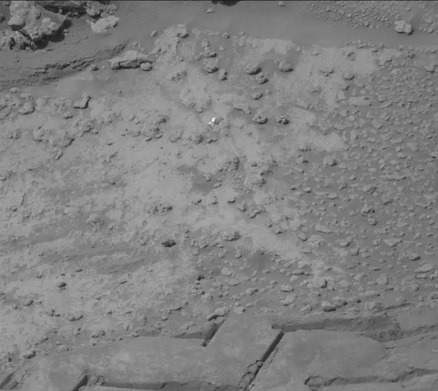 Sol 3738: Mast Camera (Mastcam)
