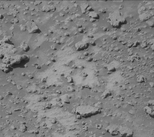Sol 3739: Mast Camera (Mastcam)