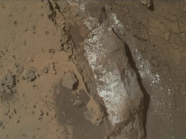Sol 3739: Mars Hand Lens Imager (MAHLI)