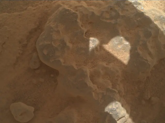 Sol 3739: Mars Hand Lens Imager (MAHLI)