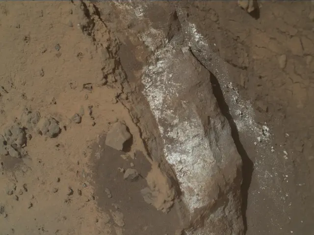 Sol 3739: Mars Hand Lens Imager (MAHLI)