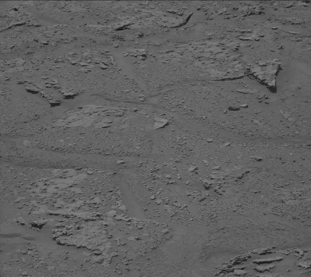 Sol 3740: Mast Camera (Mastcam)