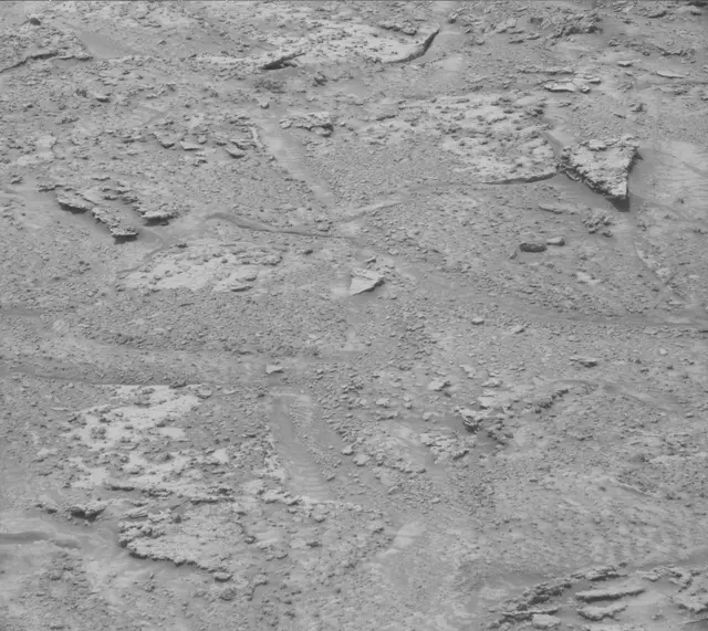 Sol 3740: Mast Camera (Mastcam)