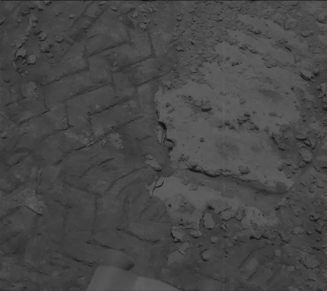 Sol 3740: Mast Camera (Mastcam)