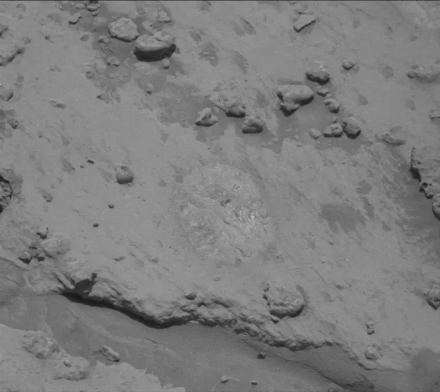 Sol 3740: Mast Camera (Mastcam)