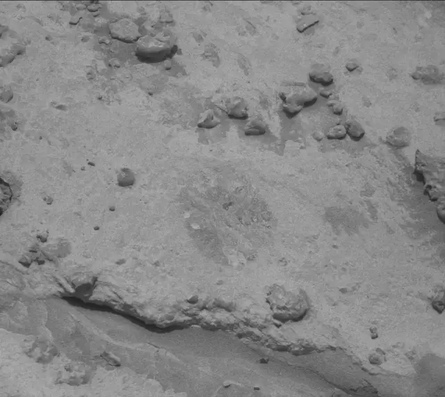 Sol 3740: Mast Camera (Mastcam)
