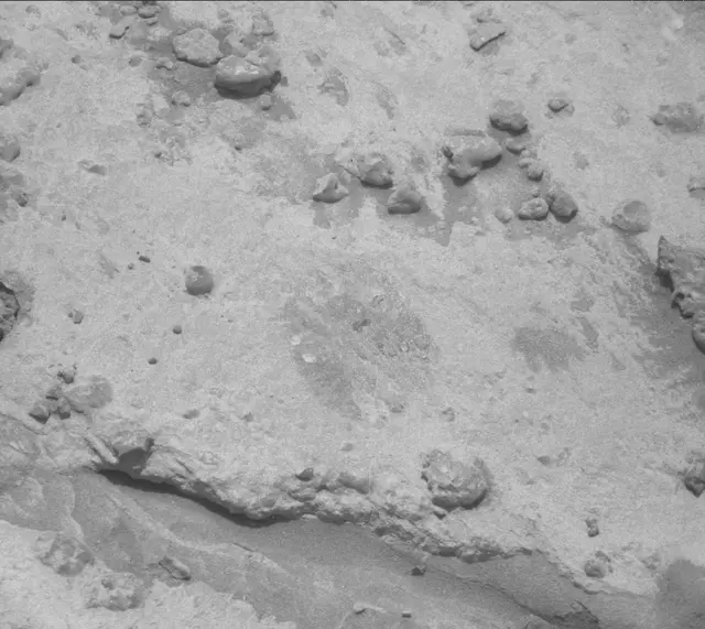 Sol 3740: Mast Camera (Mastcam)