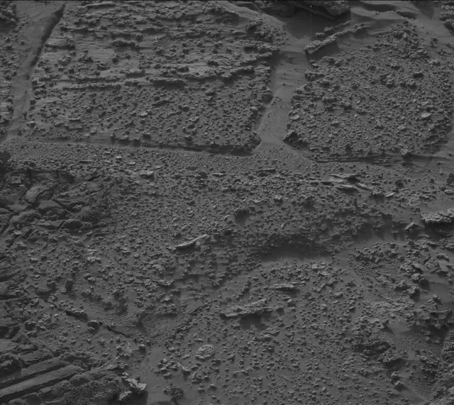 Sol 3742: Mast Camera (Mastcam)