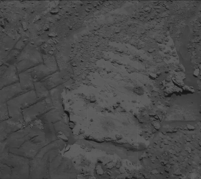 Sol 3743: Mast Camera (Mastcam)