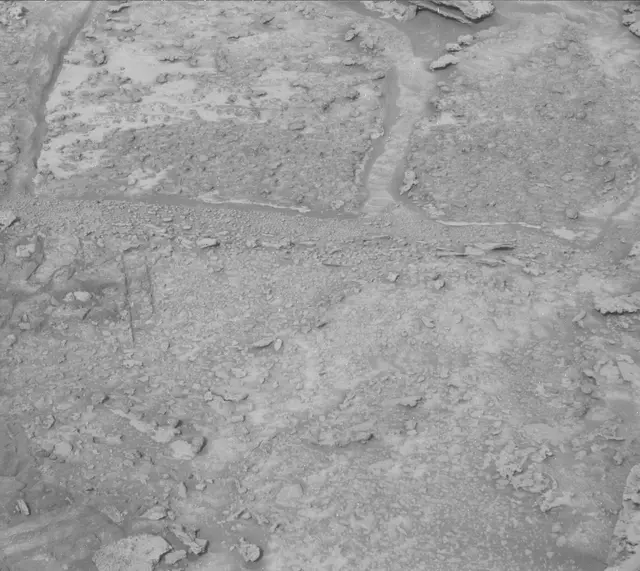Sol 3743: Mast Camera (Mastcam)