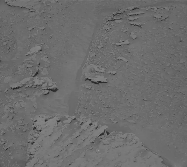 Sol 3744: Mast Camera (Mastcam)