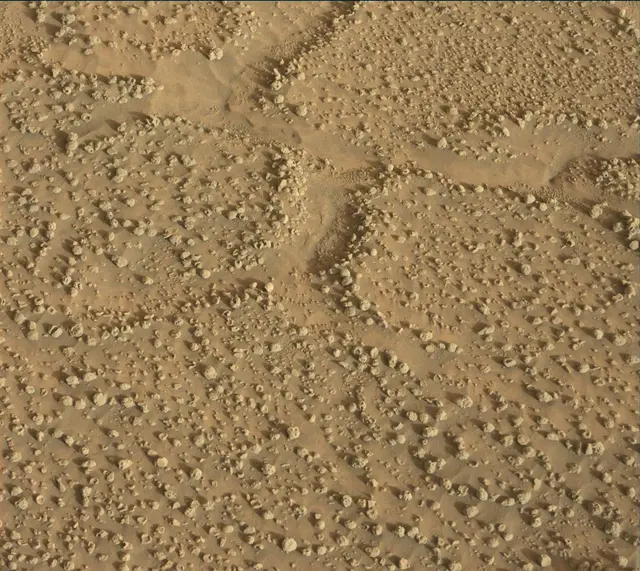 Sol 3744: Mast Camera (Mastcam)