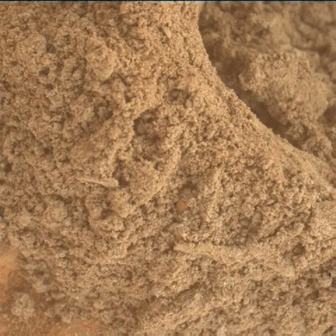 Sol 3744: Mars Hand Lens Imager (MAHLI)