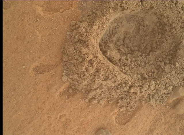 Sol 3744: Mars Hand Lens Imager (MAHLI)