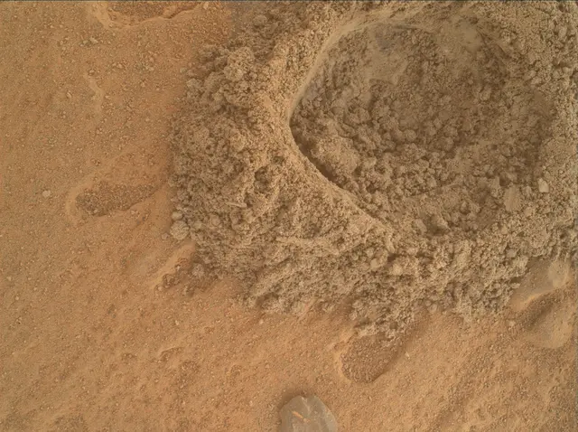 Sol 3744: Mars Hand Lens Imager (MAHLI)