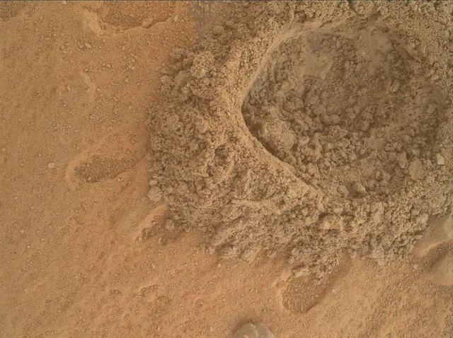 Sol 3744: Mars Hand Lens Imager (MAHLI)