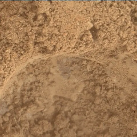 Sol 3744: Mars Hand Lens Imager (MAHLI)