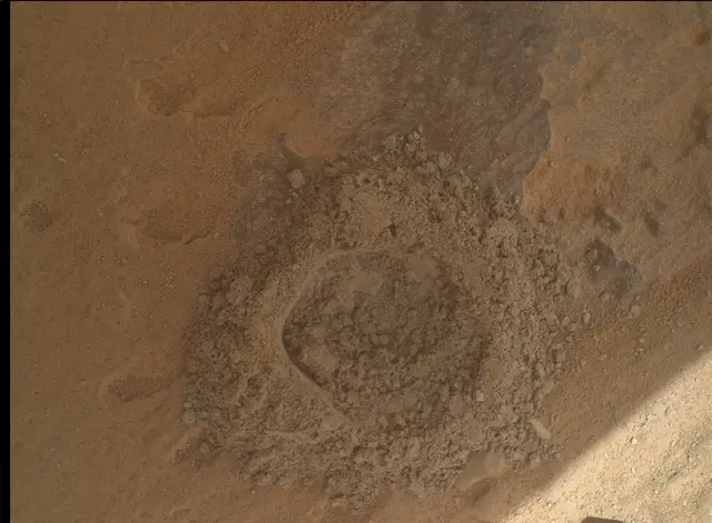 Sol 3744: Mars Hand Lens Imager (MAHLI)