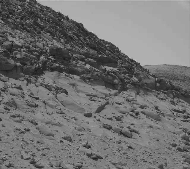 Sol 3746: Mast Camera (Mastcam)