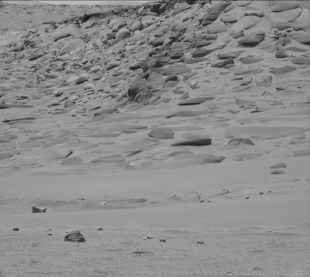 Sol 3746: Mast Camera (Mastcam)