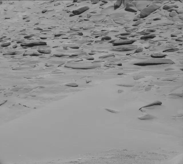 Sol 3746: Mast Camera (Mastcam)