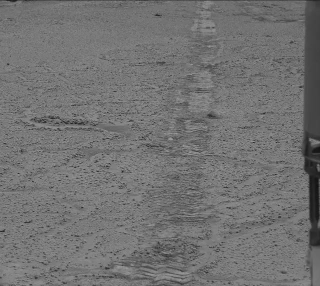 Sol 3746: Mast Camera (Mastcam)