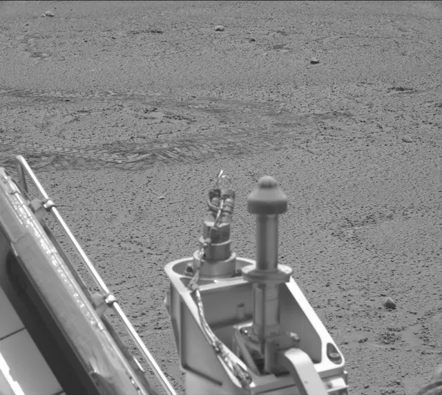 Sol 3746: Mast Camera (Mastcam)