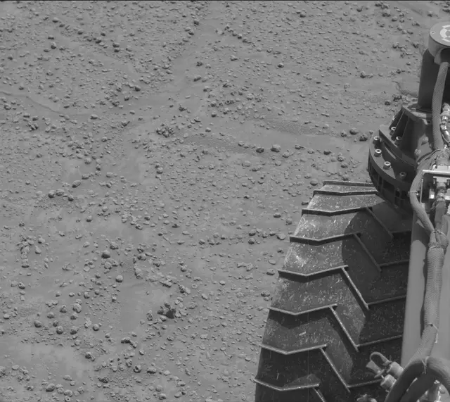 Sol 3746: Mast Camera (Mastcam)
