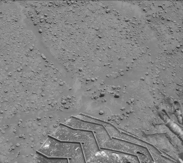 Sol 3746: Mast Camera (Mastcam)