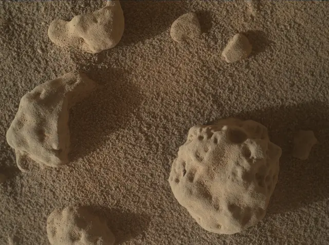 Sol 3746: Mars Hand Lens Imager (MAHLI)