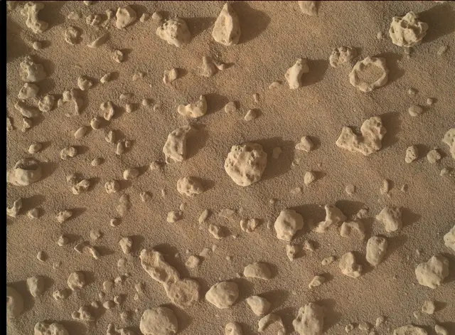 Sol 3746: Mars Hand Lens Imager (MAHLI)