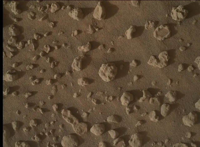 Sol 3746: Mars Hand Lens Imager (MAHLI)