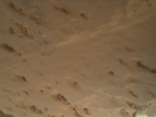 Sol 3746: Mars Hand Lens Imager (MAHLI)
