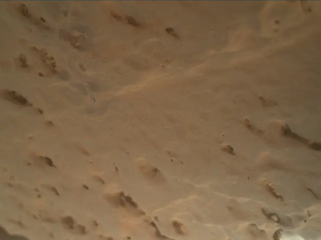 Sol 3746: Mars Hand Lens Imager (MAHLI)