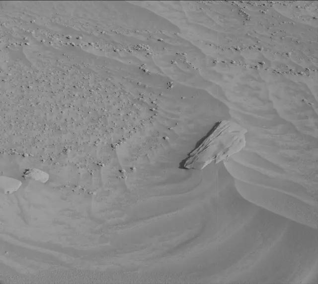 Sol 3748: Mast Camera (Mastcam)