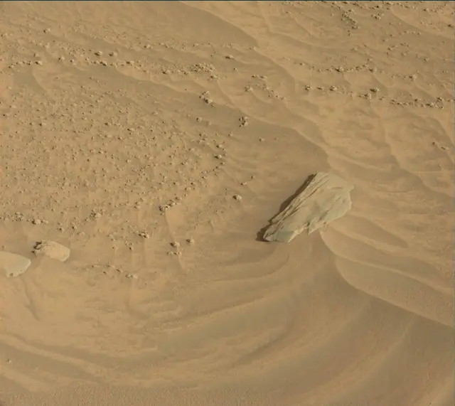 Sol 3748: Mast Camera (Mastcam)