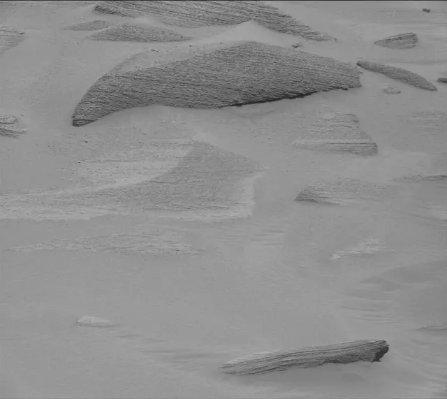 Sol 3748: Mast Camera (Mastcam)