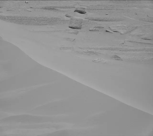 Sol 3748: Mast Camera (Mastcam)